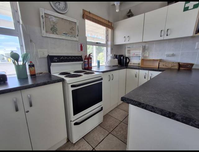 3 BEDROOM HOUSE FOR SALE IN BRITANNIA BAY